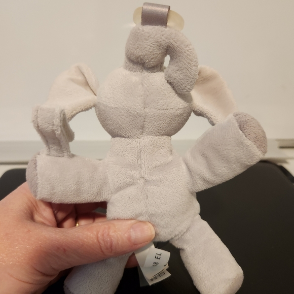 Philips Avent grey elephant pacifier holder. - Picture 5 of 6